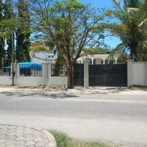 House 4BR - Masaki Peninsula - Dar es Salaam