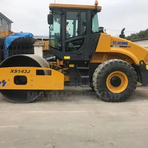 XCMG XS143J Single Drum Vibratory Roller Mpya - 2