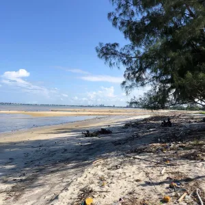 3-Bedroom House in Beach House for Sale