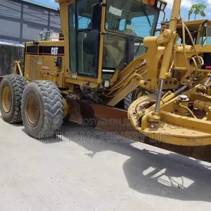 Grader ya Caterpillar 140H Iliyotumika - 4