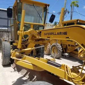 Caterpillar Grader 140G - 4