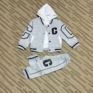 Seti ya Tracksuit ya Watoto Vipande 3 - 2