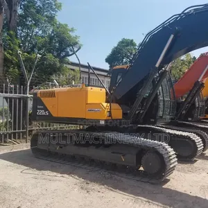 Brand New Hyundai R220LS Excavator - 2