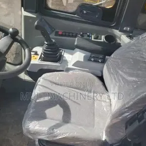 Hyundai HL660/HL665 Wheel Loader - 3