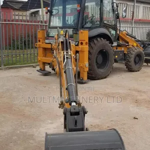 Case 770EX Mchimbaji wa Nyuma - 4