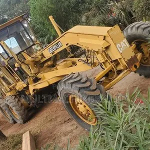 Caterpillar Grader 140G - 2
