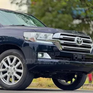 Toyota Land Cruiser VX V8 2010 Upgraded 2018 - 2