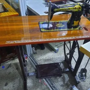 Cherehani Butterfly Droo Mbili
