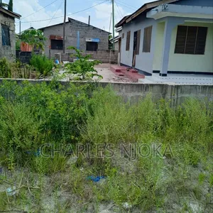 600 Sqm Land with 3-Bedroom House for Sale, Ukonga Moshibar - 2