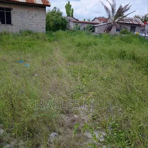 600 Sqm Land with 3-Bedroom House for Sale, Ukonga Moshibar - 3