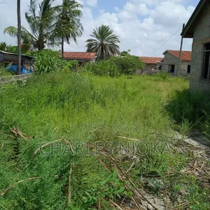600 Sqm Land with 3-Bedroom House for Sale, Ukonga Moshibar - 6