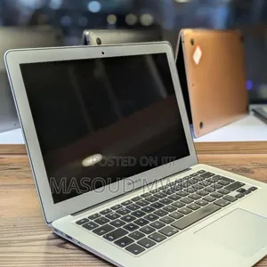 Apple MacBook Air 2017 Core i5 8GB RAM 256GB SSD - 2