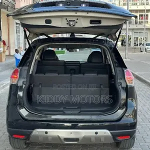 Nissan X-Trail 2015 Black - 6