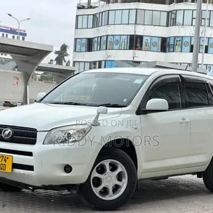 Toyota RAV4 2008 Nyeupe - 2