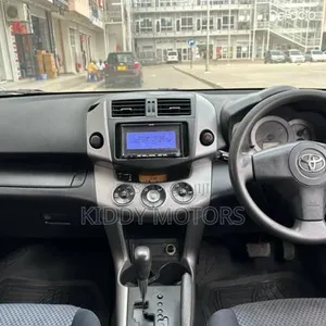Toyota RAV4 2008 Nyeupe - 4