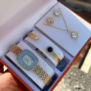 New Women's Watch Combo Set - 3