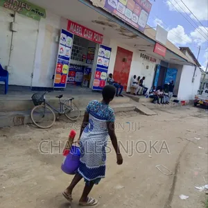 Fremu 17 za Biashara Zinauzwa Ukonga Moshibar - 6