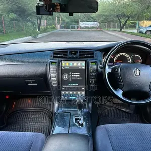 Toyota Crown Athlete 2006 Nyeusi - 4