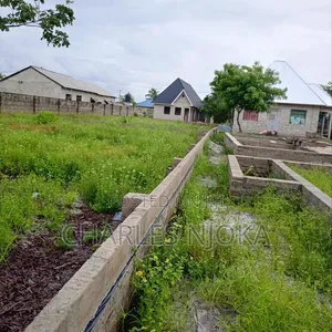 Kiwanja Sqmita 450 Kinauzwa Ukonga Bombambili - 2