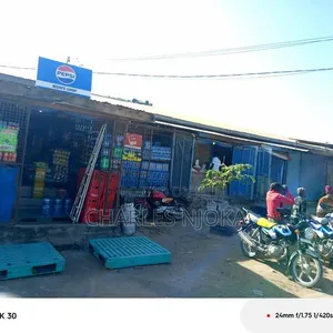 Fremu 35 za Biashara na Ukumbi Zinauzwa - 3