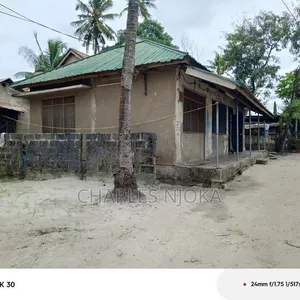 Ghorofa ya Vyumba 13 Inauzwa Ukonga Moshibar