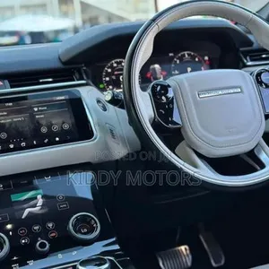 Land Rover Range Rover Velar 2018 Black - 5