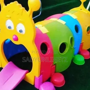 Uwanja wa Michezo wa Handaki la Caterpillar - 3