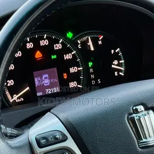 Toyota Crown 2010 Black - 4