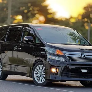 Toyota Vellfire 2012 Nyeusi
