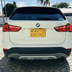 BMW X1 xDrive28i AWD 2016 White