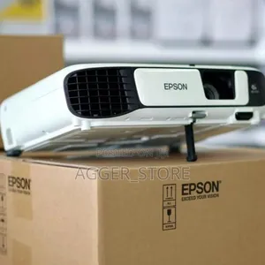 Projector za Epson S04 Mpya Kabisa