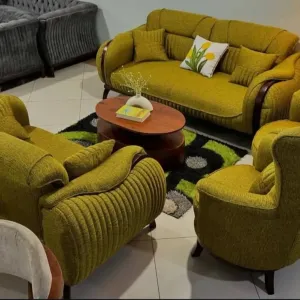 Luxurious Sofa Set 2:2:1:1