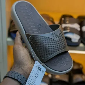 Leap Across Men's Simple Sandals