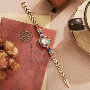 Women's Retro Quartz Watch with Colorful Diamond Dial - 4