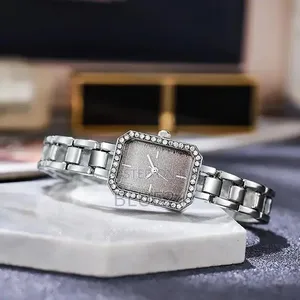 Saa ya Kifahari ya Wanawake ya Fashion Square Crystal Quartz - 4