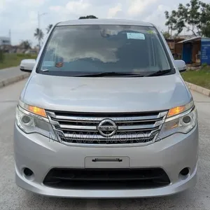 Nissan Serena 2008 Fedha