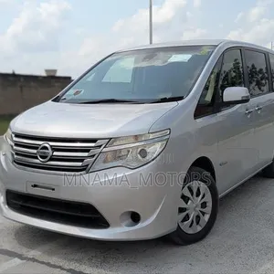 Nissan Serena 2008 Fedha - 2