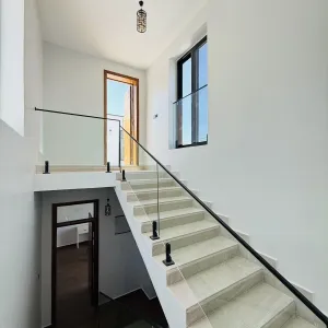 4-Bedroom Villa in Oyster Bay for Rent