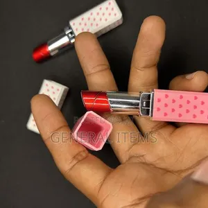 Lighter Mahiri ya Lipstick