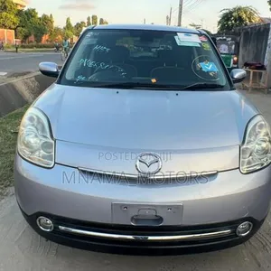 Mazda Verisa 2008 Fedha