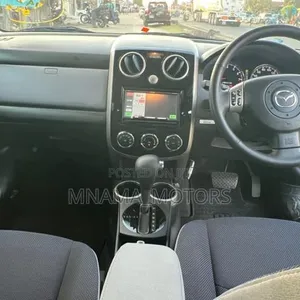Mazda Verisa 2008 Silver - 3