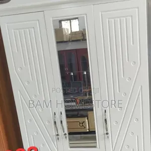Kabati la Nguo la Kifahari la Milango 3 la Mbao - 2