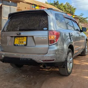 Subaru Forester 2.0D XC 2009 Silver - 5