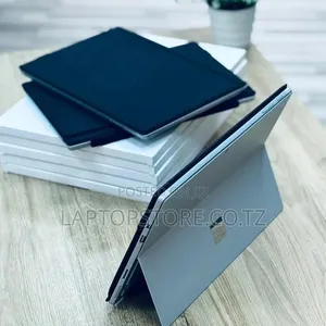 Microsoft Surface Go 2 Intel Core M3 8GB RAM 128GB SSD - 3