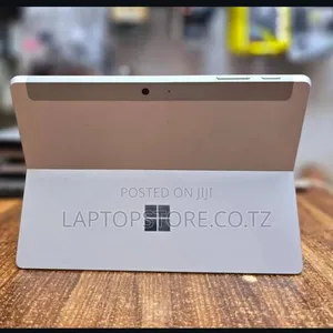 Microsoft Surface Go 2 Intel Core M3 8GB RAM 128GB SSD - 4