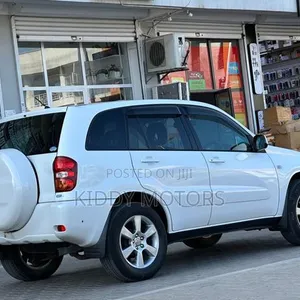 Toyota RAV4 2004 Pearl - 6