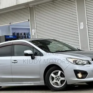 Subaru Impreza 2013 Silver - 2