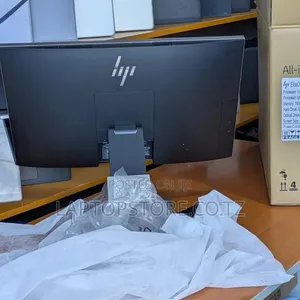 HP EliteOne 800 G6 All-in-One Desktop Intel Core i5 16GB RAM 512GB SSD - 3