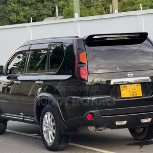 Nissan X-Trail 2009 Black - 4