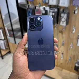 Apple iPhone 14 Pro 128GB Blue